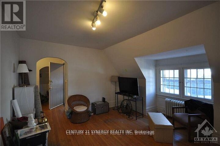 Photo de la propriété: 458 Maclaren Street 3 ON K1R 5K6