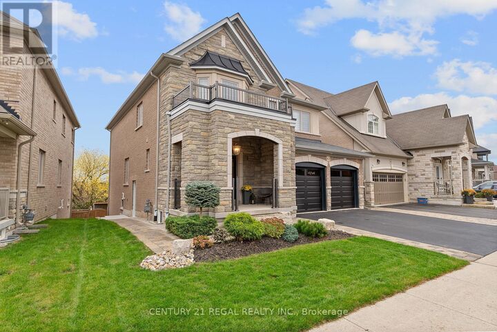 Photo de la propriété:  43 Valleyscape Trail  ON L7C 3Z2