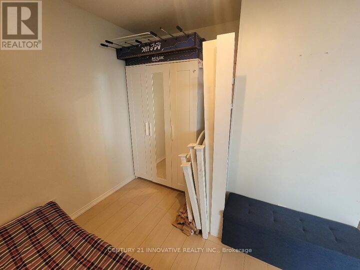 Property Photo: 8 Rosebank Drive Phf ON M1B 5Z3