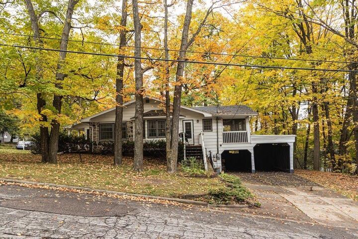 Property Photo:  903 Parcher Street  WI 54403