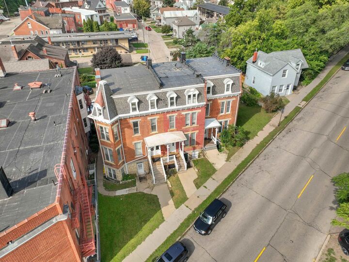 Property Photo: 1735 Madison Street 1737 &Amp 1745 Madison St IA 52001