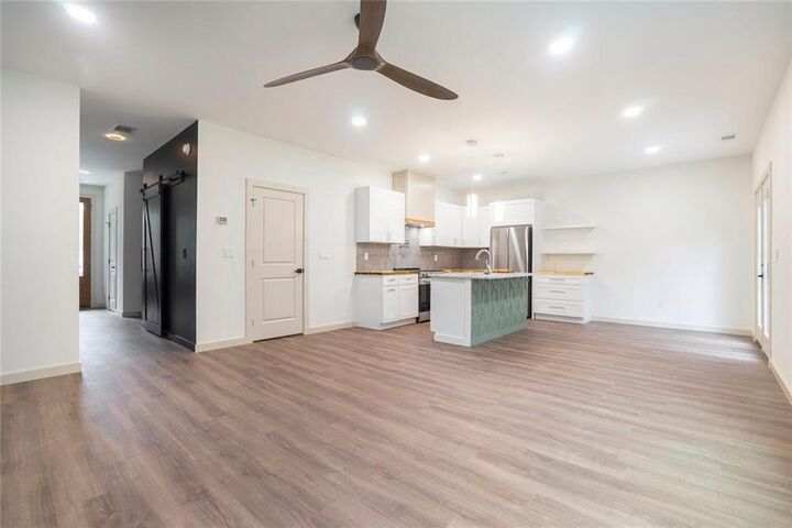Property Photo:  953 Remington Drive SE  GA 30094 