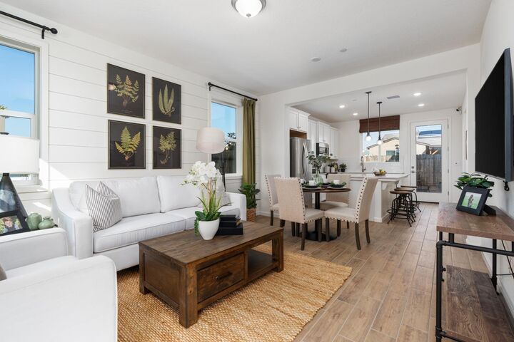 Property Photo:  6610 E Blushing Drive  CA 93727 