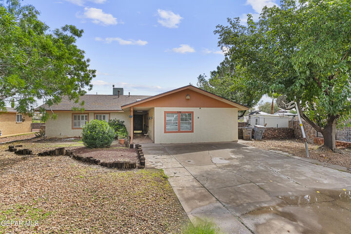 Property Photo:  128 Serrania Drive  TX 79932 