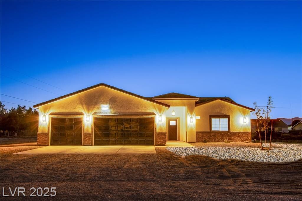 Property Photo:  2760 Tecumseh Avenue  NV 89048 