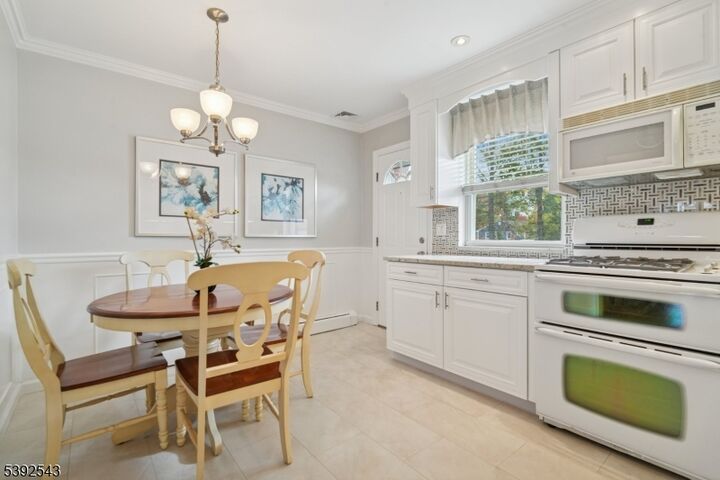 Property Photo:  563 S Springfield Ave  NJ 07081