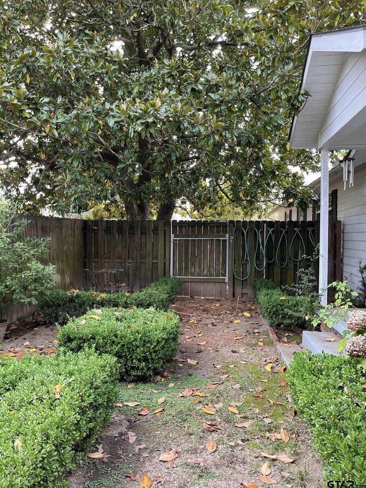 Property Photo:  3860 Fm 1801  TX 75773