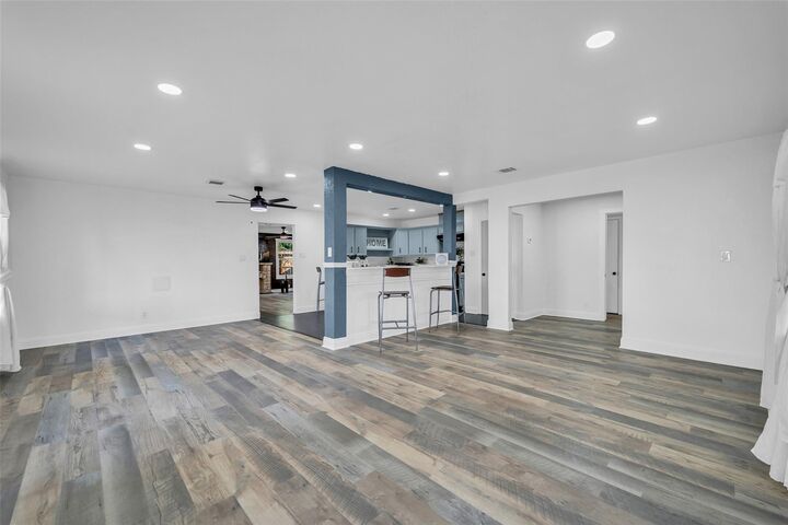 Property Photo:  4011 Markley Street  TX 77087 