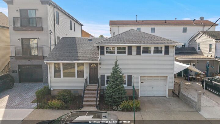 46 Evergreen St  Bayonne NJ 07002 photo