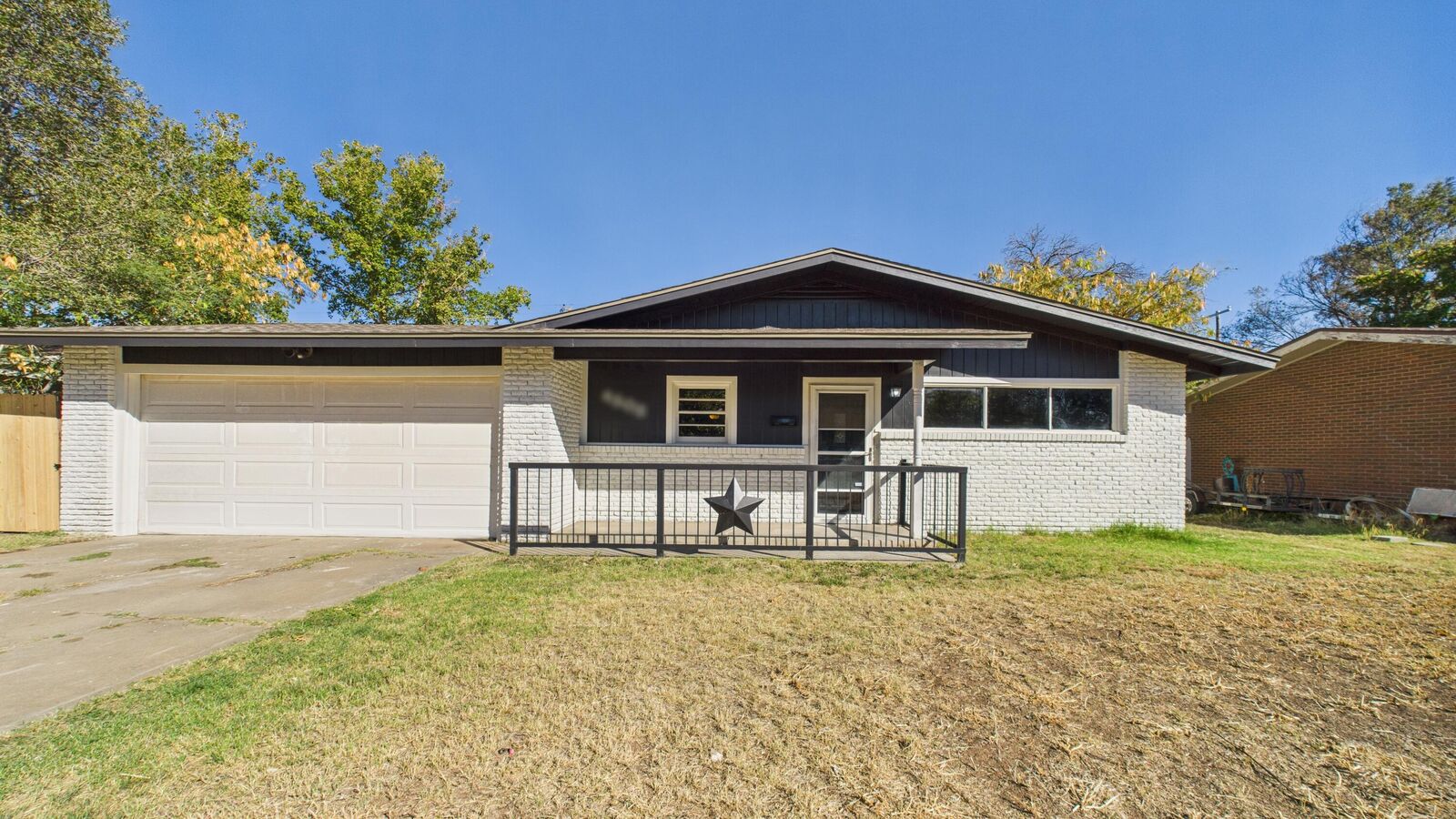 Property Photo: 4308 39th Street TX 79413