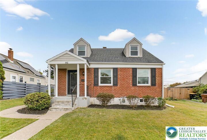 95 7th Street  Whitehall Twp PA 18052 photo