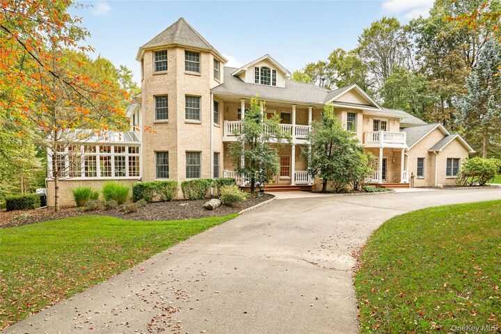 Property Photo:  21 Benson Point Court  NY 10980 