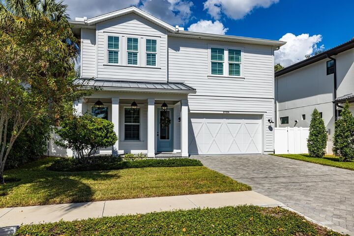 Property Photo: 3703 1/2 W San Pedro Street FL 33629