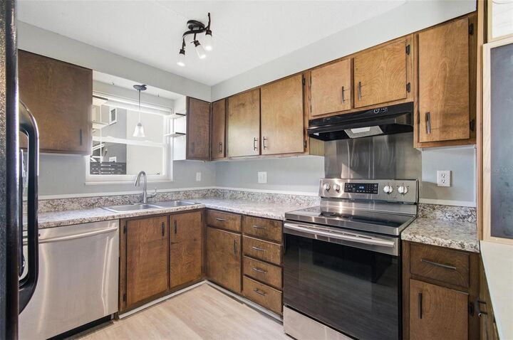 Property Photo:  1742 S Central Avenue  FL 32136 