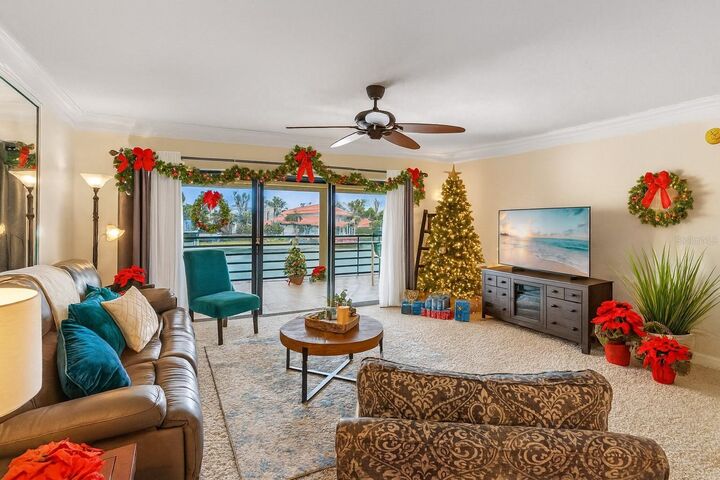 Property Photo: 363 Pinellas Bayway S 41 FL 33715