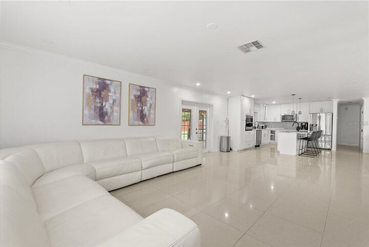 Property Photo: 8607 Sandberry Boulevard FL 32819