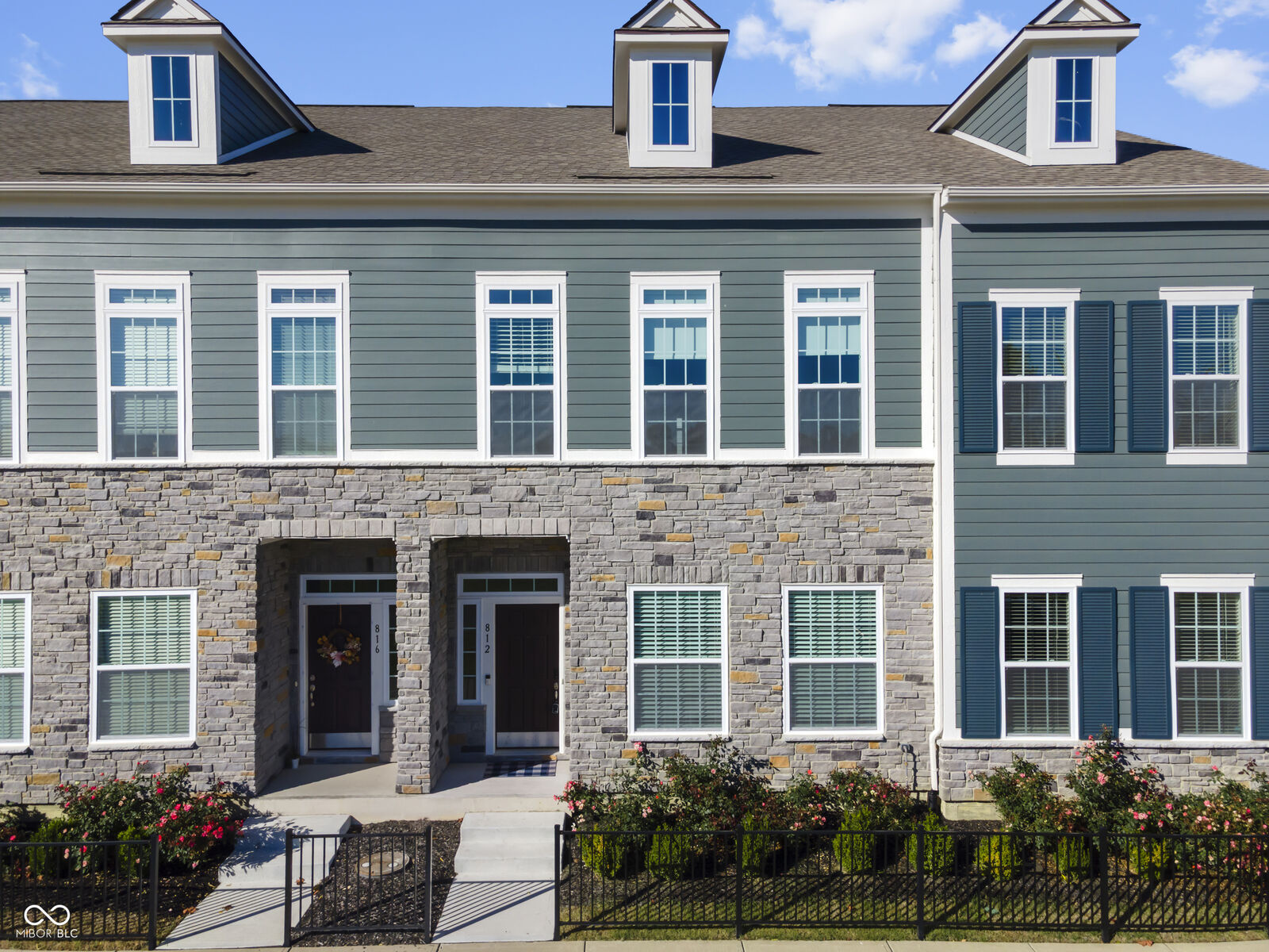 Property Photo: 812 Kinzer Avenue IN 46032