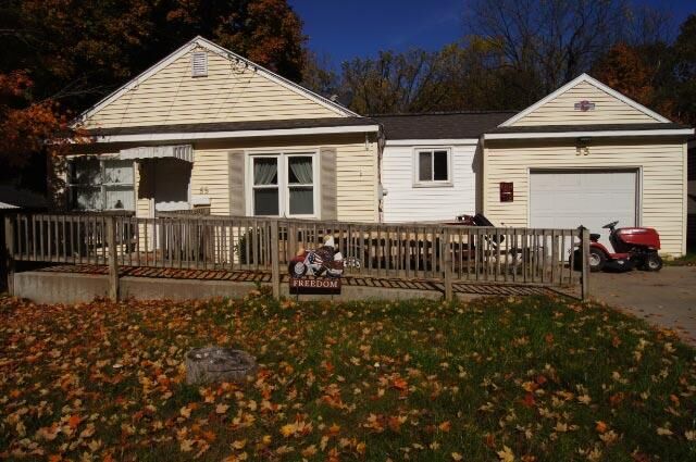 55 Allison Drive  Battle Creek MI 49037 photo