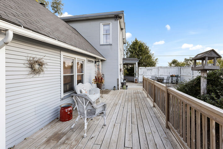 Property Photo: 1599 W Il Route 64 Highway IL 61061