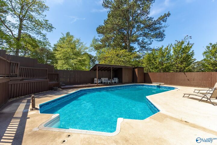 Property Photo:  4311 Indian Hills Road  AL 35603