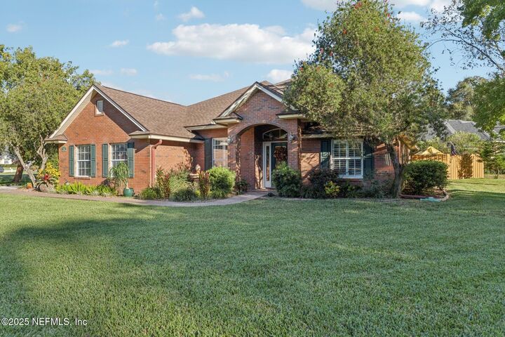Property Photo: 1750 Singing Bird Lane FL 32223