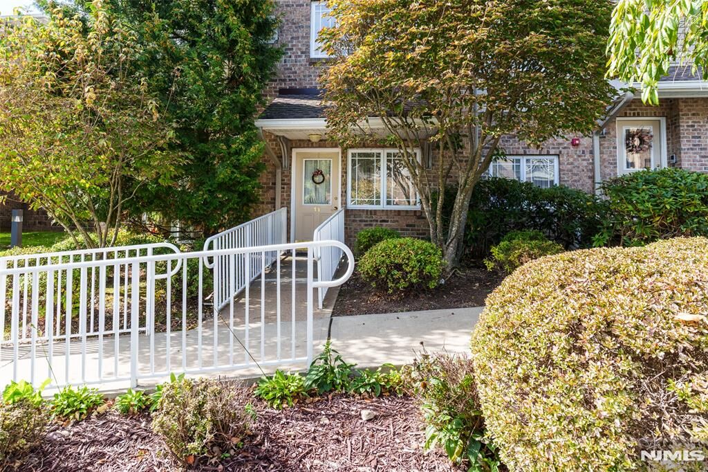 Property Photo: 11 Wilshire Terrace NJ 07405