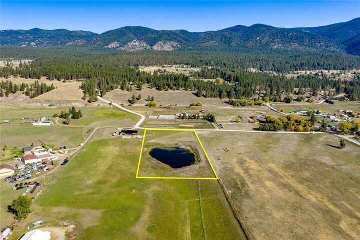 Property Photo:  16605 Fox Hill Drive  MT 59834 