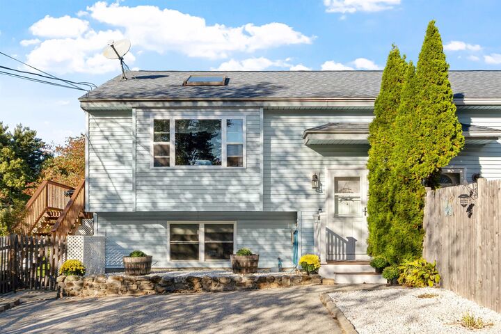 66L Derryfield Road  Derry NH 03038 photo