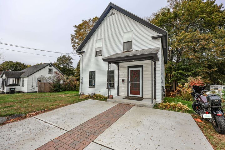 Property Photo:  28 Tutherly Avenue  NH 03743 