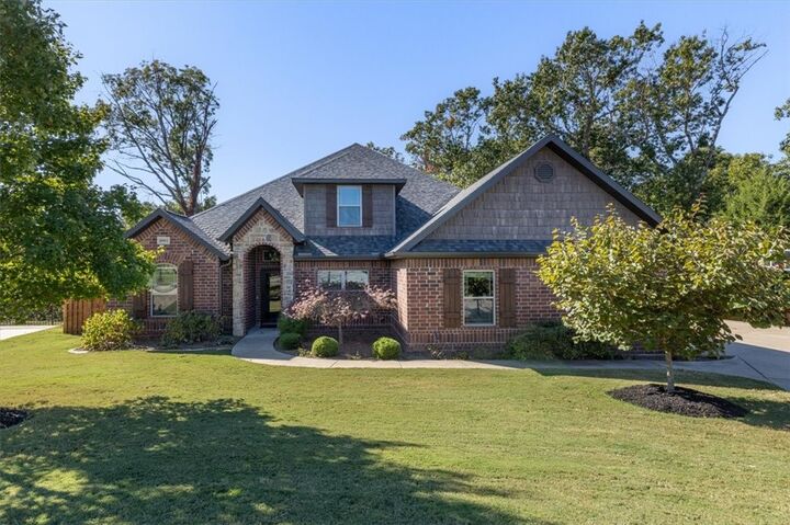 2001 NE Oak Trail Road  Bentonville AR 72712 photo