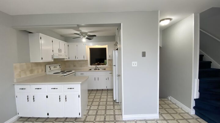 Property Photo:  4 Hutchinson Court  PE C1A 9H7 