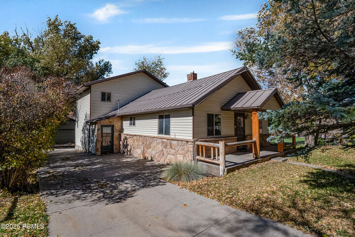 Property Photo: 5661 N State Road 32 UT 84061