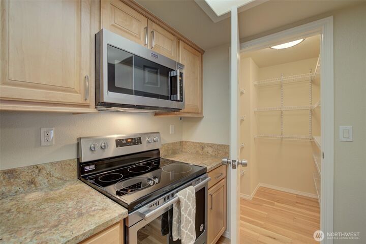 Property Photo: 14779 NE 32nd Street A302 WA 98007