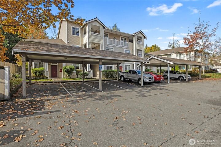 Property Photo: 2928 151st Place SW T101 WA 98087