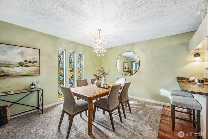 Property Photo: 1425 S Puget Drive G3 WA 98055