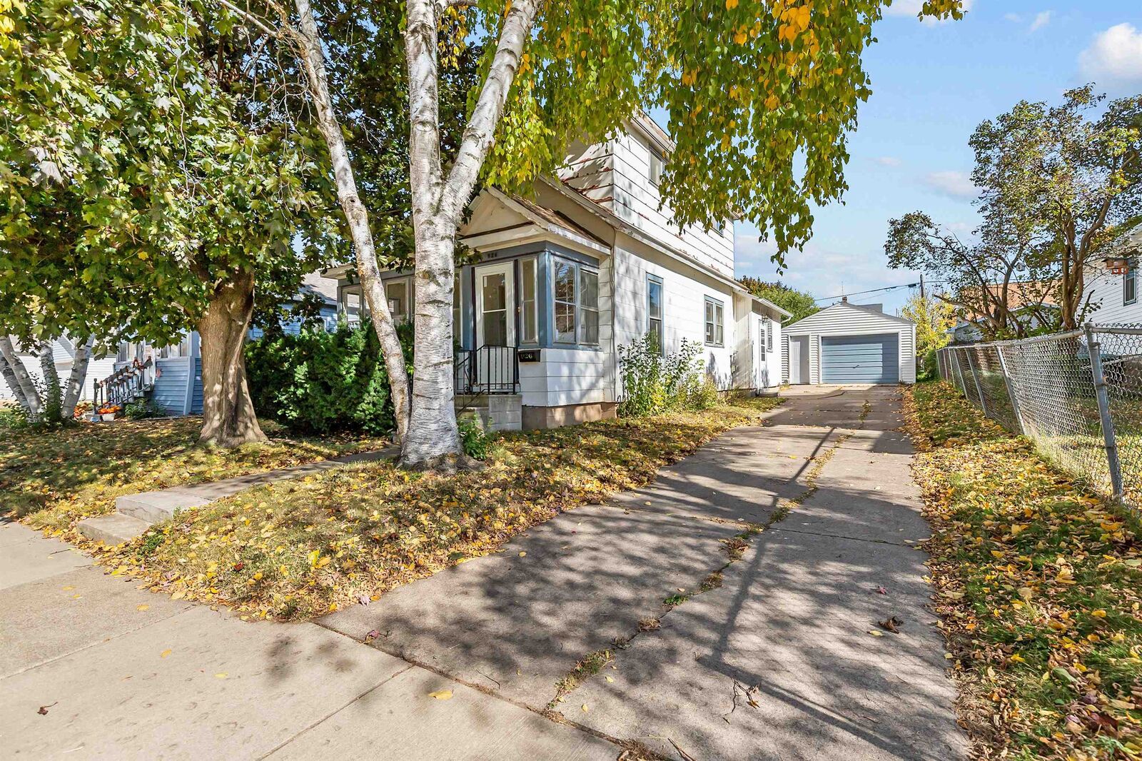 Property Photo:  926 Dove Street  WI 54902 