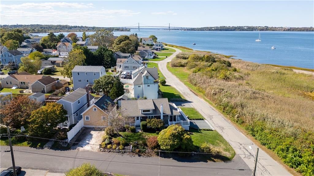 Property Photo:  134 Greenfield Avenue Avenue  RI 02871 