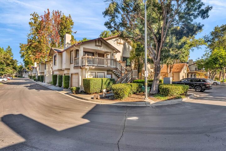 Property Photo: 38784 Huntington Circle CA 94536