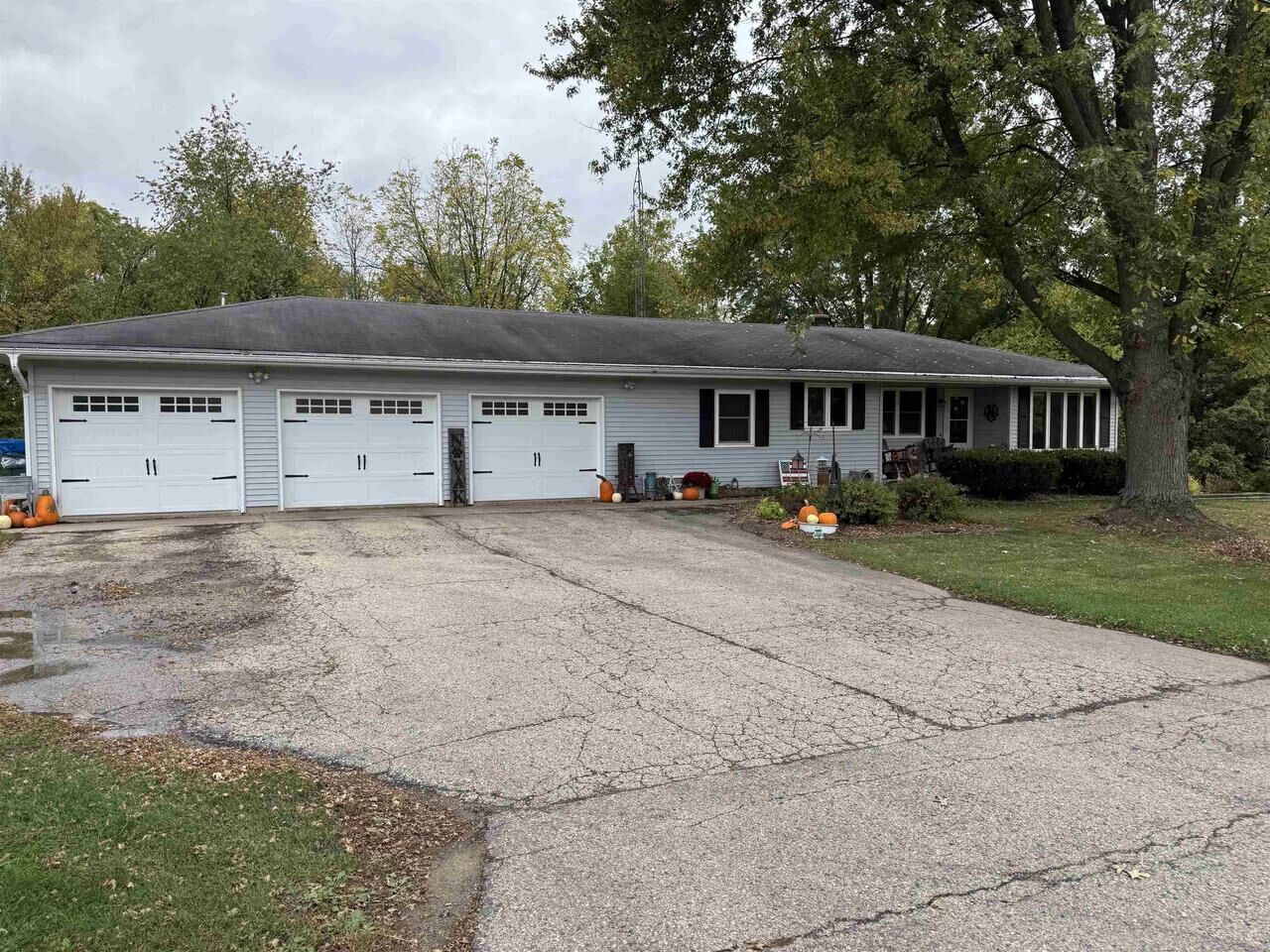 Property Photo:  W1221 County V Road  WI 54923 