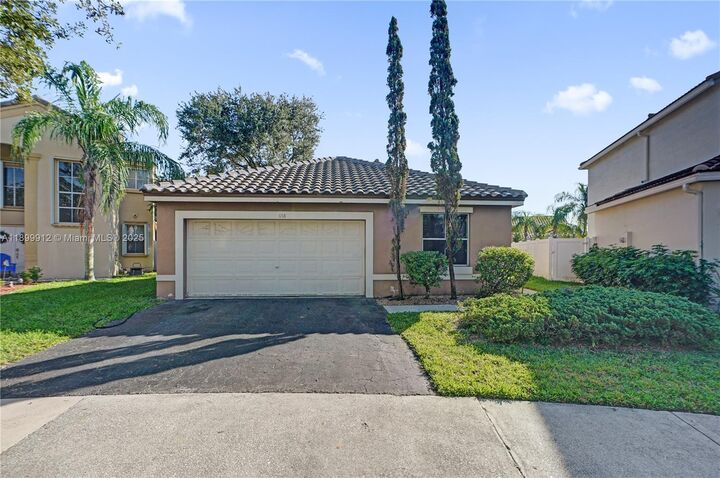 658 Stanton Dr  Weston FL 33326 photo