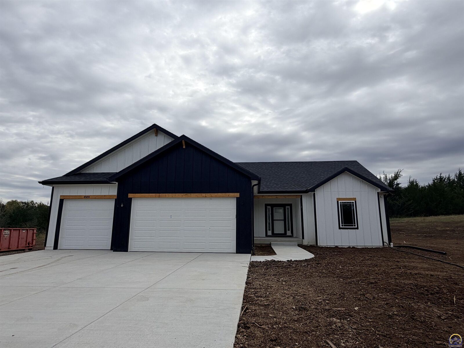 Property Photo:  8929 SW 61st St  KS 66610