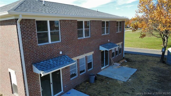 Property Photo: 2022 N Greentree Boulevard IN 47129