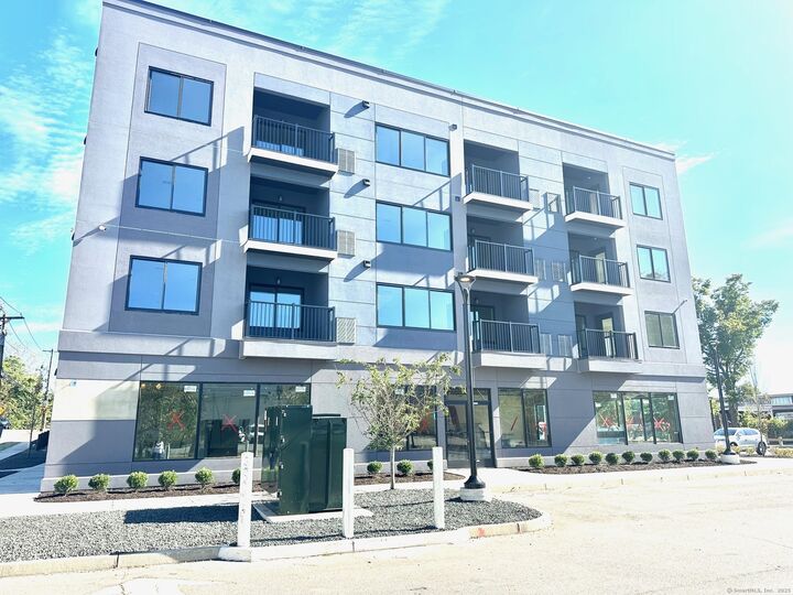 Property Photo: 414 Mather Street 1 CT 06514