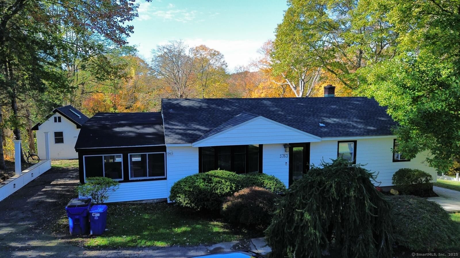 Property Photo:
