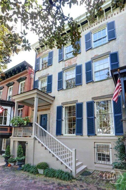 Property Photo:  119 E Jones Street  GA 31401 
