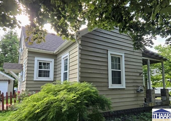 Property Photo: 1009 S 23rd Street IN 47803