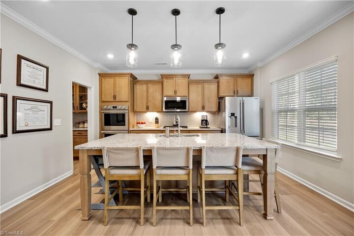 Property Photo: 180 Moravian Court NC 27006