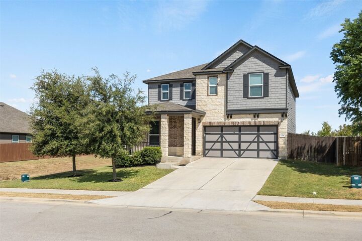 Property Photo: 214 Saranac Drive TX 78621
