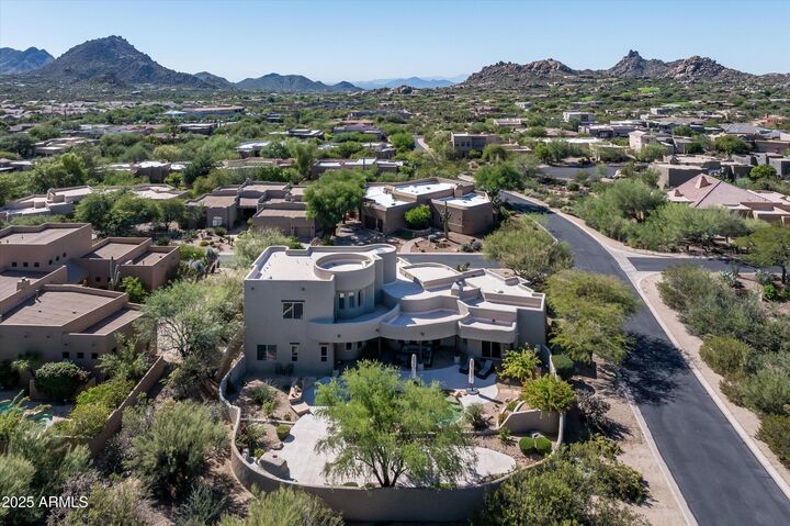 Property Photo:  10918 E Sutherland Way  AZ 85262