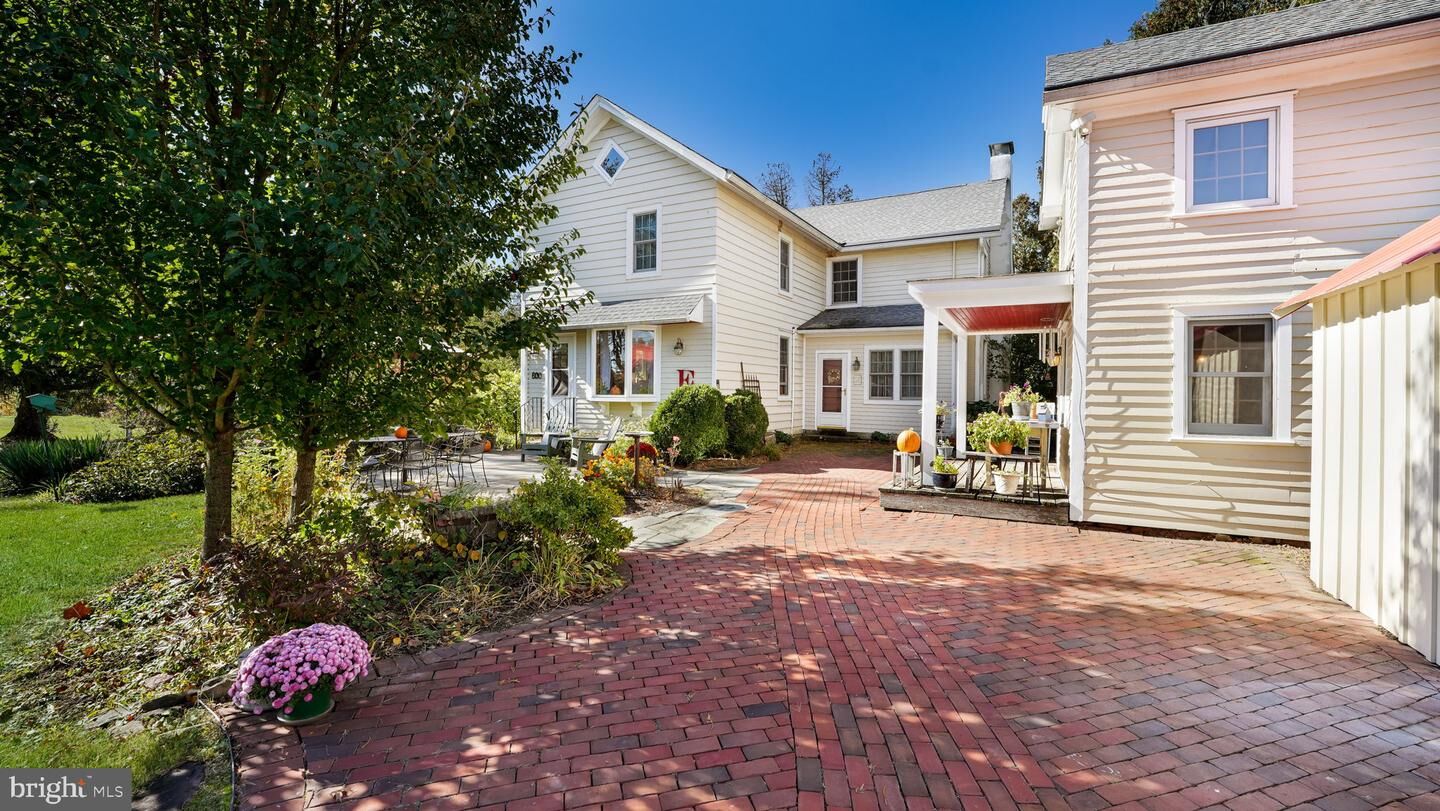 Property Photo:  761 Headquarters Road  PA 18942